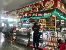 Vigilancia y control de residuos de aceites de cocina usado en la Terminal de Transporte 