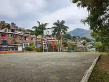 La Comuna 1 se alista para inversión en escenarios deportivos