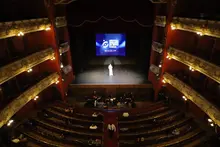 Tres obras cortas y absurdas abrieron el telón del 5 Festival Internacional de Teatro