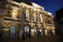 Tres obras cortas y absurdas abrieron el telón del 5 Festival Internacional de Teatro
