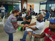 Llegan los ‘Frutos de mi Vereda’ al Bulevar del Río con las tiendas campesinas