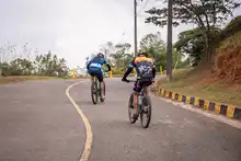 En medio de una rodada por Siloé, ciclistas caleños pidieron respeto por la vida en las vías