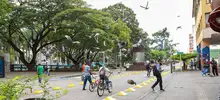 Seguridad y control para mejorar y recuperar el Bulevar de la Avenida Colombia