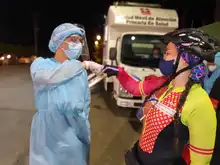 Inició toma de pruebas PCR gratuitas para ciclistas que usan las Rutas D’ Vida