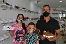 Barrio Obrero realiza su primera feria “zapatos del Obrero para el mundo” 