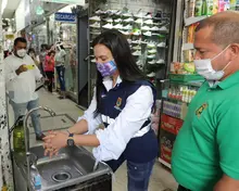 Salud Pública inspecciona protocolos de bioseguridad en establecimientos comerciales en el día sin IVA