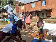 Menores de Llano Verde conmemoran el día universal la niñez recuperando el “Parque de los niños”