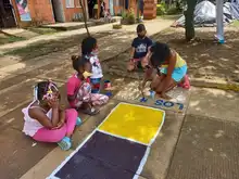 Menores de Llano Verde conmemoran el día universal la niñez recuperando el “Parque de los niños”