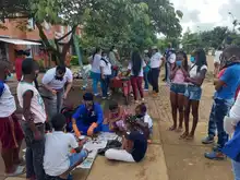 Menores de Llano Verde conmemoran el día universal la niñez recuperando el “Parque de los niños”
