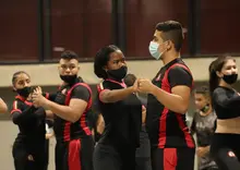 Con estrictos controles de bioseguridad y tamizajes a los artistas, inician los ensayos del Salsódromo