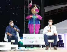 El alumbrado navideño ya rueda por las calles de la Sultana del Valle