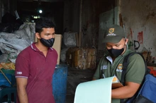 Jornada de sensibilización sobre separación de residuos sólidos en el centro de Cali 
