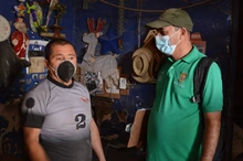 Jornada de sensibilización sobre separación de residuos sólidos en el centro de Cali 