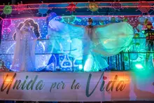 A bordo de bici, la Secretaría del Deporte alumbró la navidad de los caleños