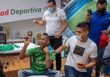 El futbolista Benedetti hizo un ‘golazo’ de Navidad por Camilo