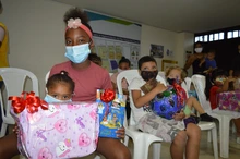 En Navidad, la Emru también acompañó a la niñez del área de renovación urbana.