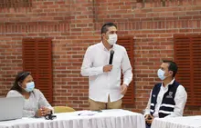 Administración Distrital y trabajadores nocturnos firman pacto por la vida