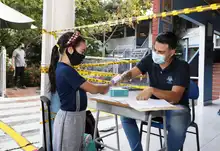 Los estudiantes de primaria vivieron un reencuentro bioseguro en su primer día de clases