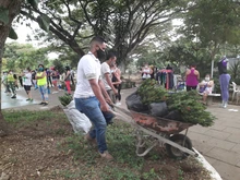 Jornada de embellecimiento ambiental en el Parque de El Ingenio cumplió el Dagma