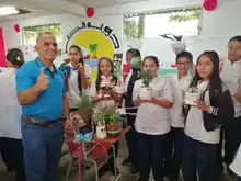 El profe Édgar, un docente de talla mundial