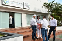 Clínica Unida por la Vida ya inició vacunación contra la covid-19