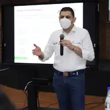 Alcalde propone un "todos ponen" como plan integral para salvar al MIO