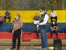 Alcaldía de Cali atendió problemas de la comunidad en Montebello y Golondrinas