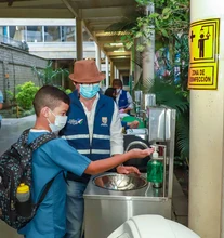 Cali inició modelo de alternancia en el sistema educativo oficial