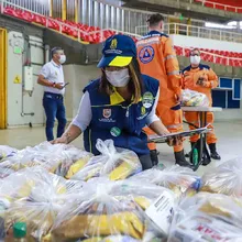 La Administración del ‘Puro Corazón’ entrega mercados a 700 artistas