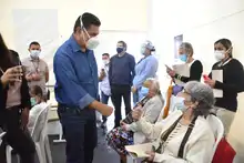 Más de 11.000 adultos mayores de 80 años han sido vacunados contra la covid-19