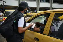 Carrera por la vida: gremio de taxistas a favor de vacunación contra la covid-19
