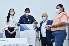 Alcalde de Cali inaugura remodelación de la IPS Obrero