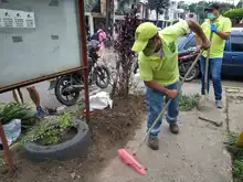 Secretaría de Paz y Cultura Ciudadana se vinculó a la minga de aseo y embellecimiento adelantada en la comuna 5