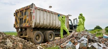 Jornada de remoción de residuos de construcción y demolición en Navarro