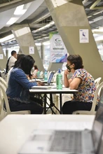 Salud Pública dio inicio a la vacunación contra la covid-19 en los megacentros dispuestos en la ciudad