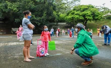 Avanza el regreso a las aulas: 130 estudiantes de transición iniciaron modelo de alternancia en la comuna 18