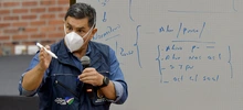 Cali decretará alerta naranja ante inminencia de tercer pico de covid-19