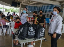 ‘Save the Children’ entrega ayudas a los afectados por ola invernal en Cali