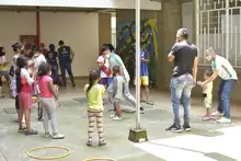Familias y seres sintientes son atendidos en alojamiento temporal de la Alcaldía de Cali