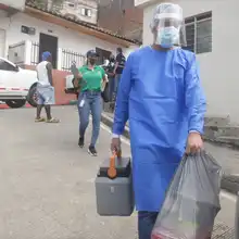 Llevamos vacunación contra el covid-19 a la comuna 20 de Cali