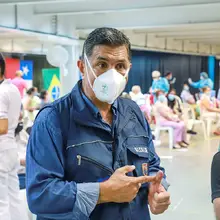 Beneficiados aplauden la instalación de megacentros de vacunación masiva