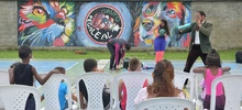 La magia del circo está presente en el albergue de la Comuna 20