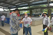 No te “fresquies” que el virus anda rodando, es la apuesta de cultura ciudadana que se tomó la estación Unidad Deportiva