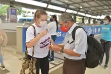 No te “fresquies” que el virus anda rodando, es la apuesta de cultura ciudadana que se tomó la estación Unidad Deportiva