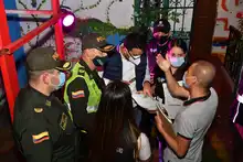 Autoridades realizan cierre preventivo de establecimiento por violación de protocolos
