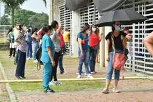 Avanza vacunación contra la covid-19 en adultos mayores de 65 años y personal de la salud