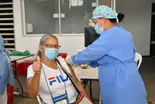 Avanza vacunación contra la covid-19 en adultos mayores de 65 años y personal de la salud