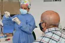Avanza vacunación contra la covid-19 en adultos mayores de 65 años y personal de la salud