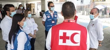 Embajada de Estados Unidos y Cruz Roja Colombiana donan camas hospitalarias a la Alcaldía de Cali