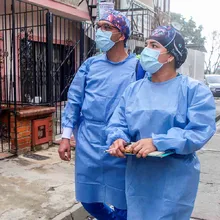 Red de Salud Sur Oriente adelanta vacunación casa a casa para adultos mayores de 65 años